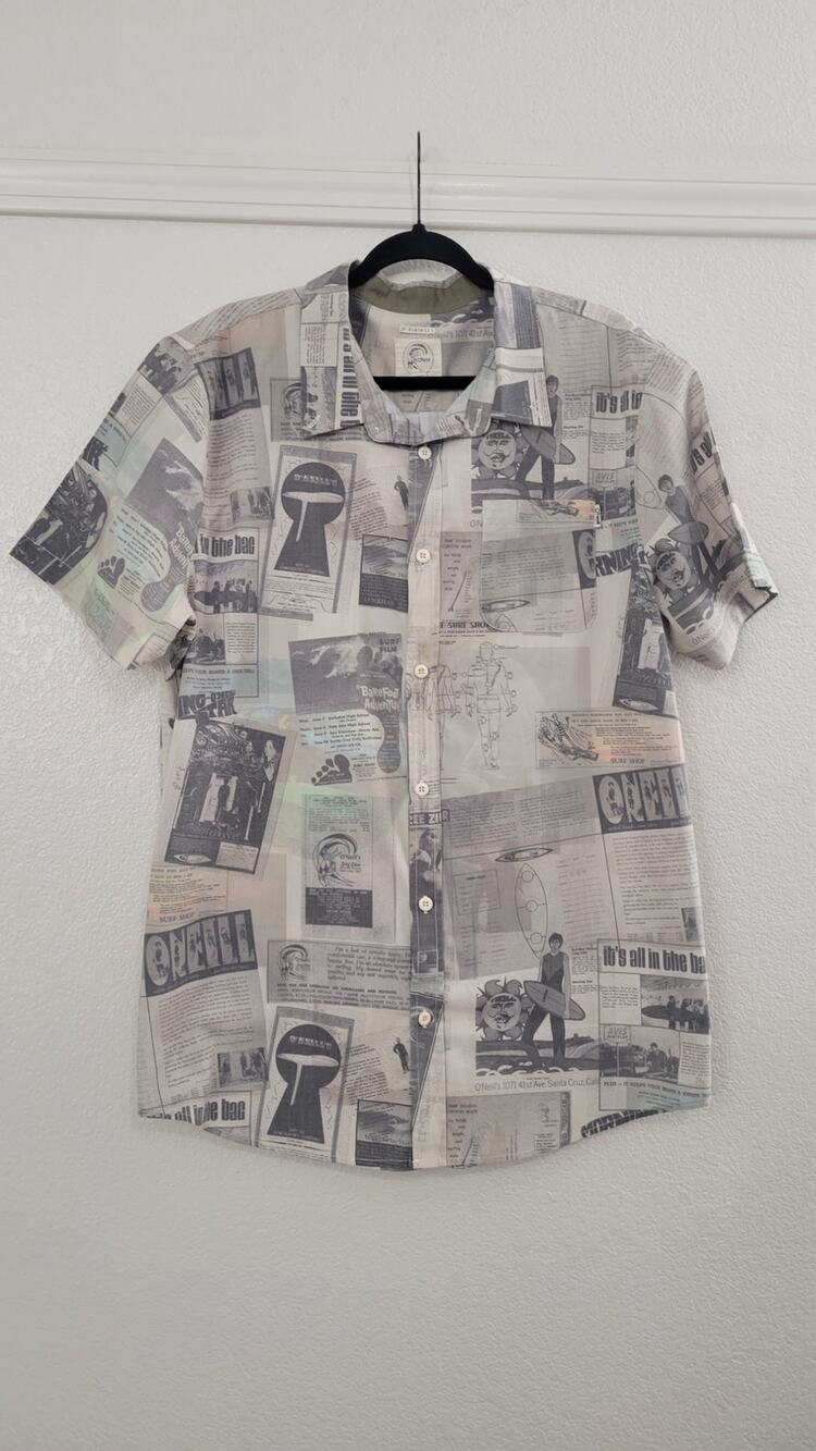 O'Neill Originals Men's XL Button Up Shirt Surf Newspaper Print Short Sleeve